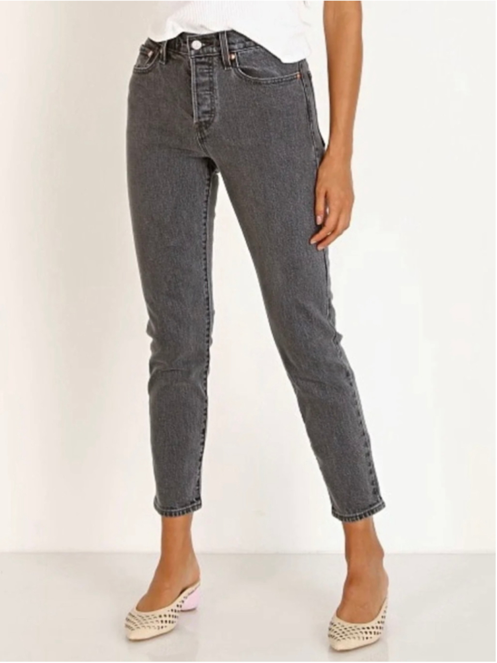 Levi's Wedgie Icon Fit Jeans Bite My Dust Size 26 Faded Black